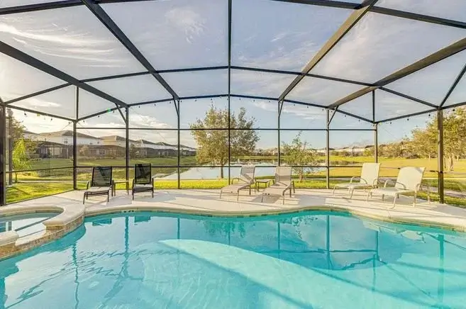 371BV - 6 Bed 6 Bath Villa with South facing Pool