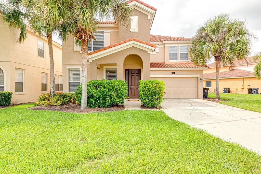 639WS - Spacious & Elegant 6 Bed Villa