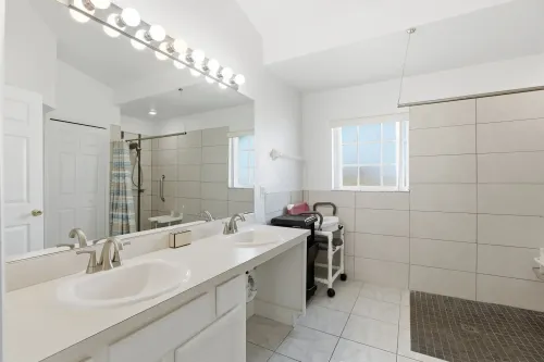 232nw-19