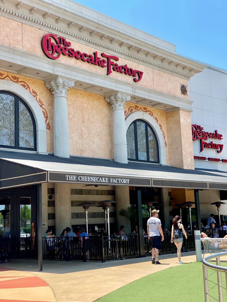 Best Places to Eat in Orlando: A Guide for Villa Guests